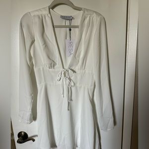 RESA, S, long sleeve, v-neck dress with tie details
